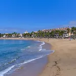 아파트 Home2book Modern Design Seaview Apt, Pool&terrace *