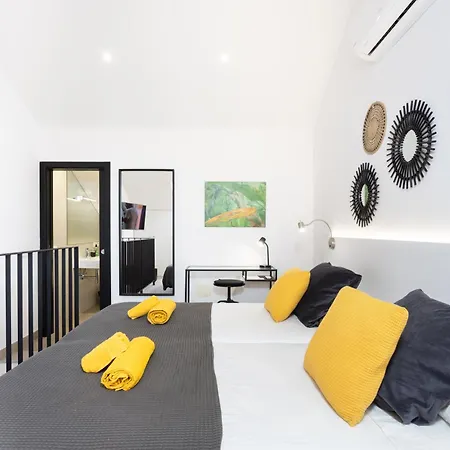 Home2book Modern Design Seaview Apt, Pool&terrace شقة *