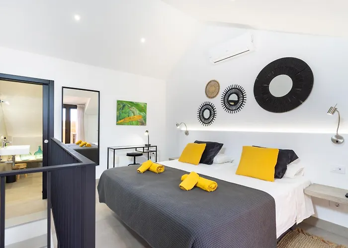 Home2book Modern Design Seaview Apt, Pool&terrace Apartmán