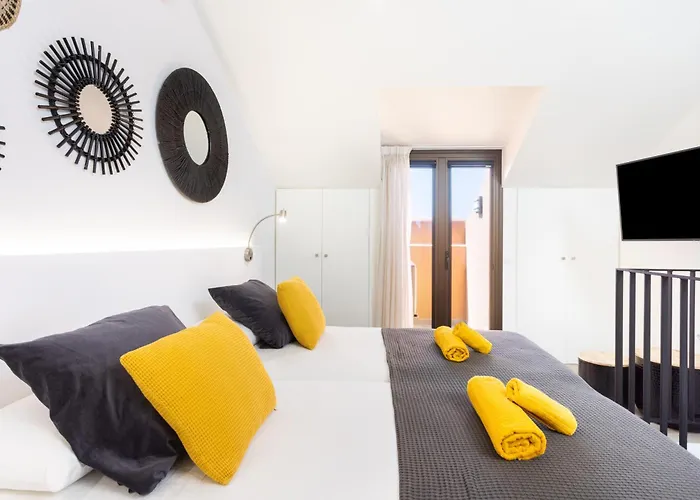 Home2book Modern Design Seaview Apt, Pool&terrace Apartmán *